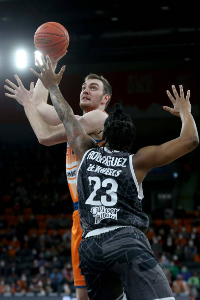 望与战略布 望与战略布