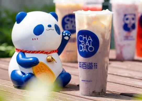 兰博电竞加盟创业好选择，奶